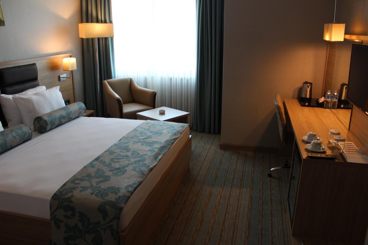 Park Dedeman Elazig Hotel Exterior photo