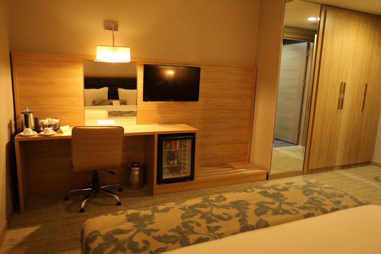 Park Dedeman Elazig Hotel Exterior photo